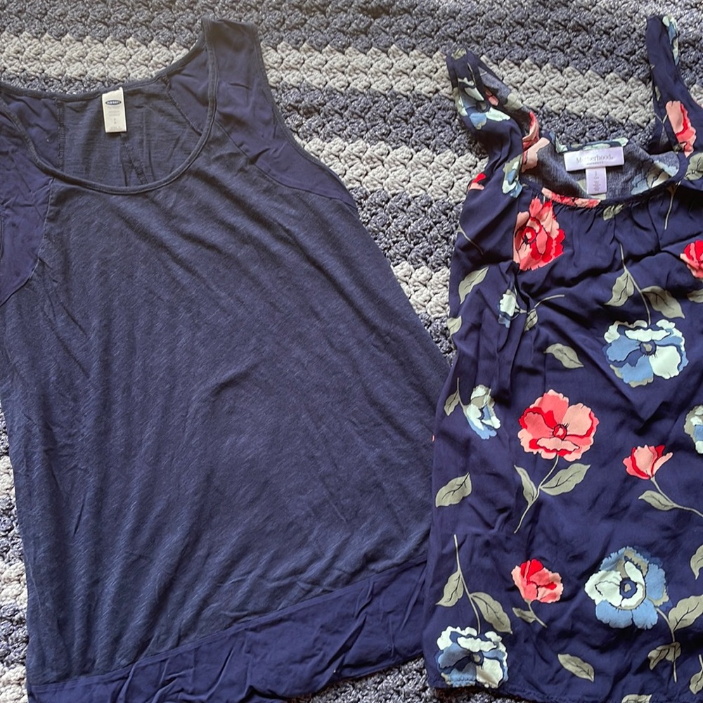 Maternity tops